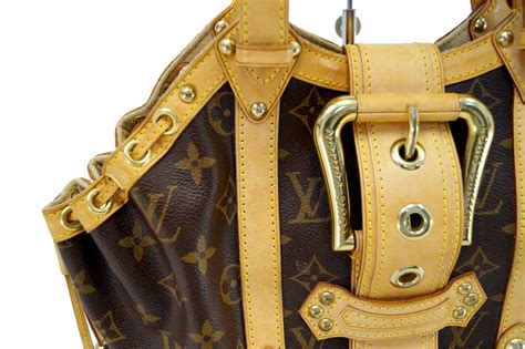 louis vuitton theda mono|LOUIS VUITTON Monogram Theda GM 1517071 .